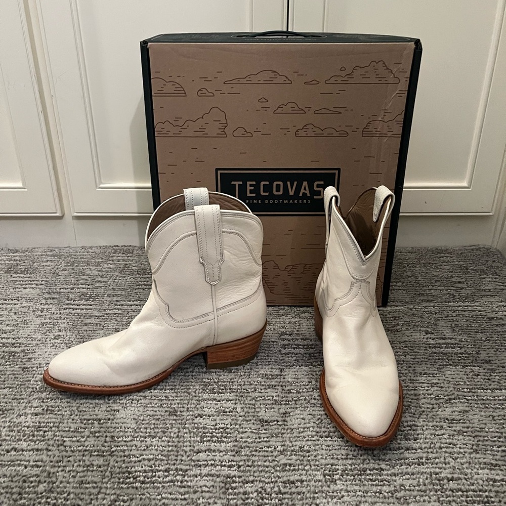 Tecovas Penny size 8